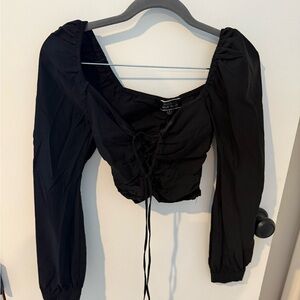 Black long sleeve crop top